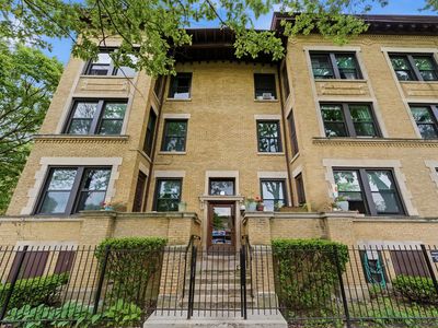 1233 E 53rd St Unit 2