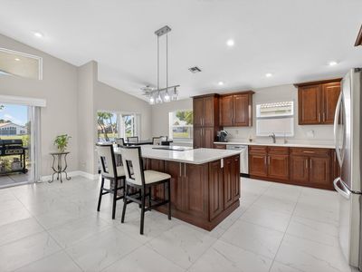 6738 Sun River Road