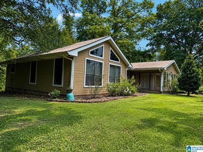 198 W Ridge Dr