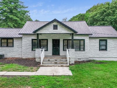 3331 S Constitution Rte