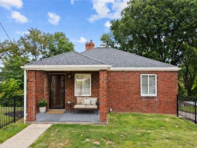 124 Simon Ave
