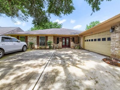 3418 Crow Valley Dr