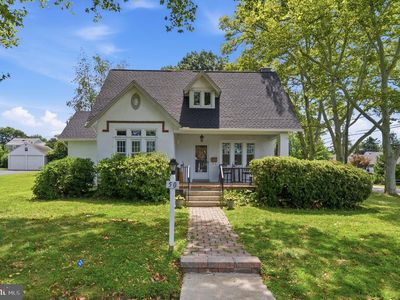 50 S Wakefield Rd W