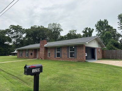 120 Jennifer Dr