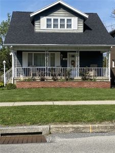 523 N Main St