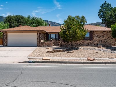 1604 Monte Largo Dr NE