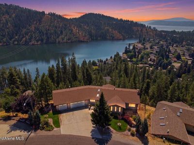 3110 E Fernan Hill Rd
