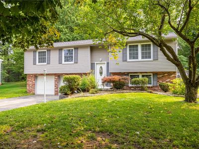 24 Carriage Ct