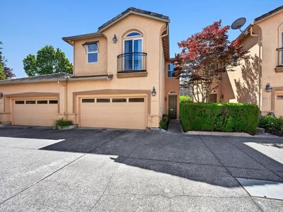 8605 Fountain Blue Court
