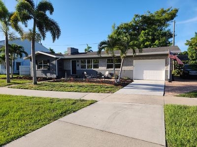 1410 Paloma Dr