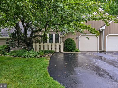 1564 Applewood Cir