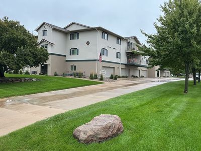 1102 Saint Luke Dr Unit 302
