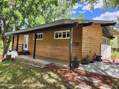 1114 Red Mountain Dr