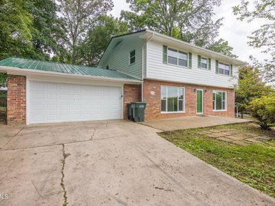 1404 Brentwood Dr