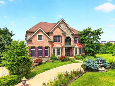 2042 Sterling Dr