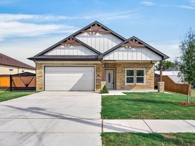 Property at 602 Crenshaw St, Terrell, TX