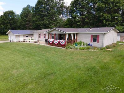 2202 W Huckleberry Rd