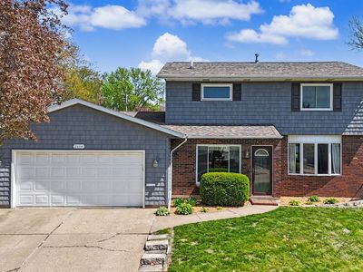 2604 E 34th Street Ct