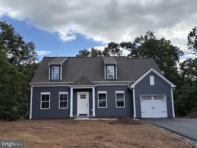 7 Oak Ln