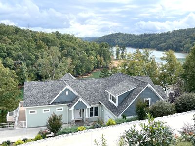 207 Cameron Loop