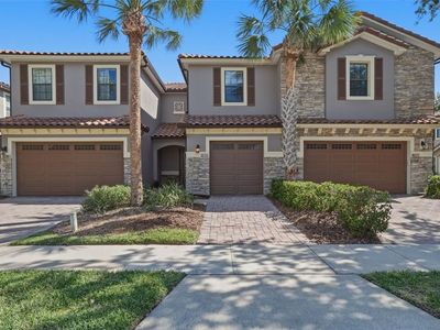 8076 Prestbury Dr