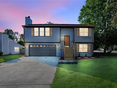 230 Hayward Ln