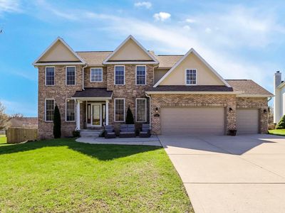 824 E Keenland Ct