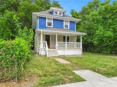 3515 Woodland Ave