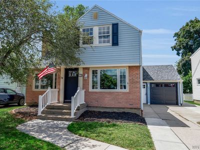 115 Calvert Blvd