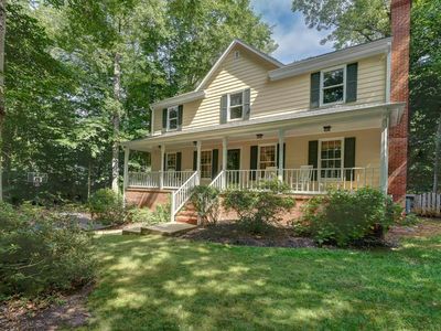 1890 Amberfield Dr