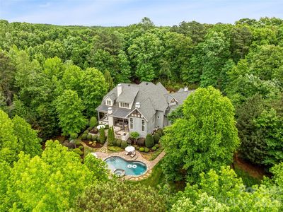9105 Island Point Rd