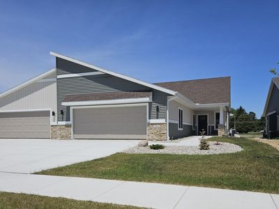3719 Newcastle Dr