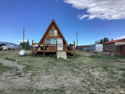 162 S Pheasant Ave E