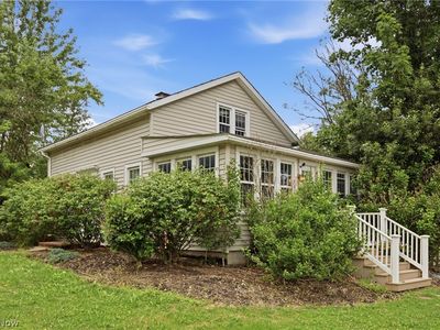 14524 Mayfield Rd