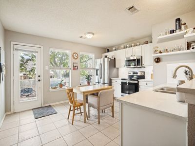 1036 Summit Dr