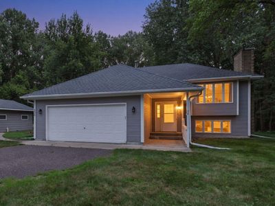230 Mahtomedi Ave