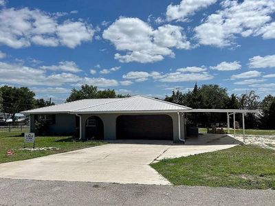 4 Mia Casa Ln