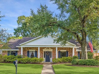 14723 River Forest Dr