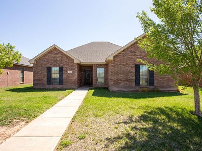 7911 Crestline Dr