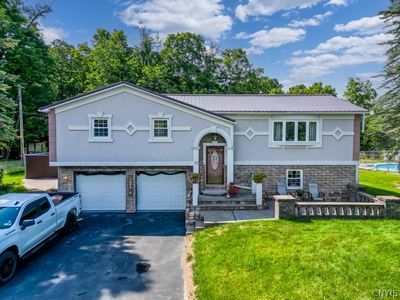 18 Forge Hill Dr