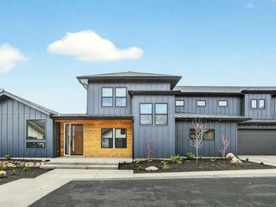218 Alicia Ave