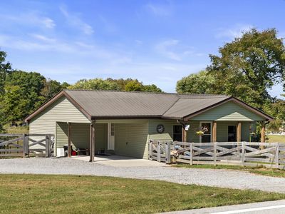 289 Westel Rd