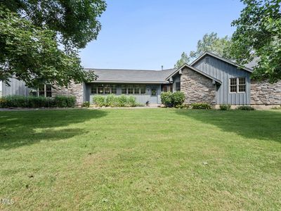 1200 Creek Road