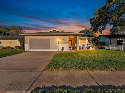 1768 W Groveleaf Ave