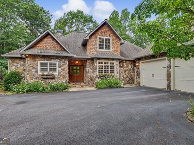 68 Jiminy Peak Ln