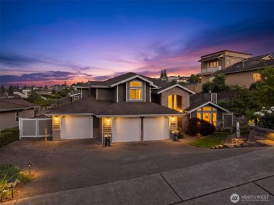 1860 Overview Drive NE
