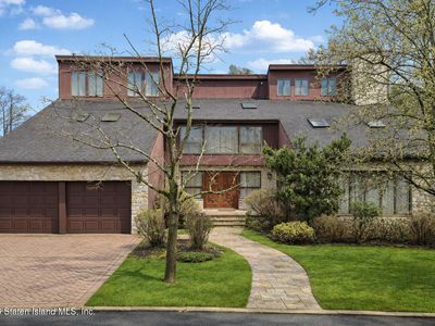 10 Arbutus Way