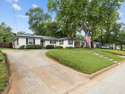 Property at 1108 E Brazos St, Palestine, TX