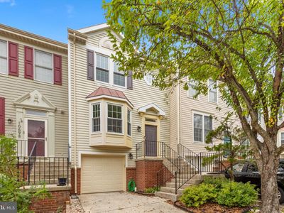 10696 Winfield Loop
