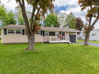 105 Ridgewood Dr